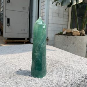 TRỤ ĐÁ FLUORITE MÀU XANH KT: 15,5*4CM, KL: 410GRAM (TF52)