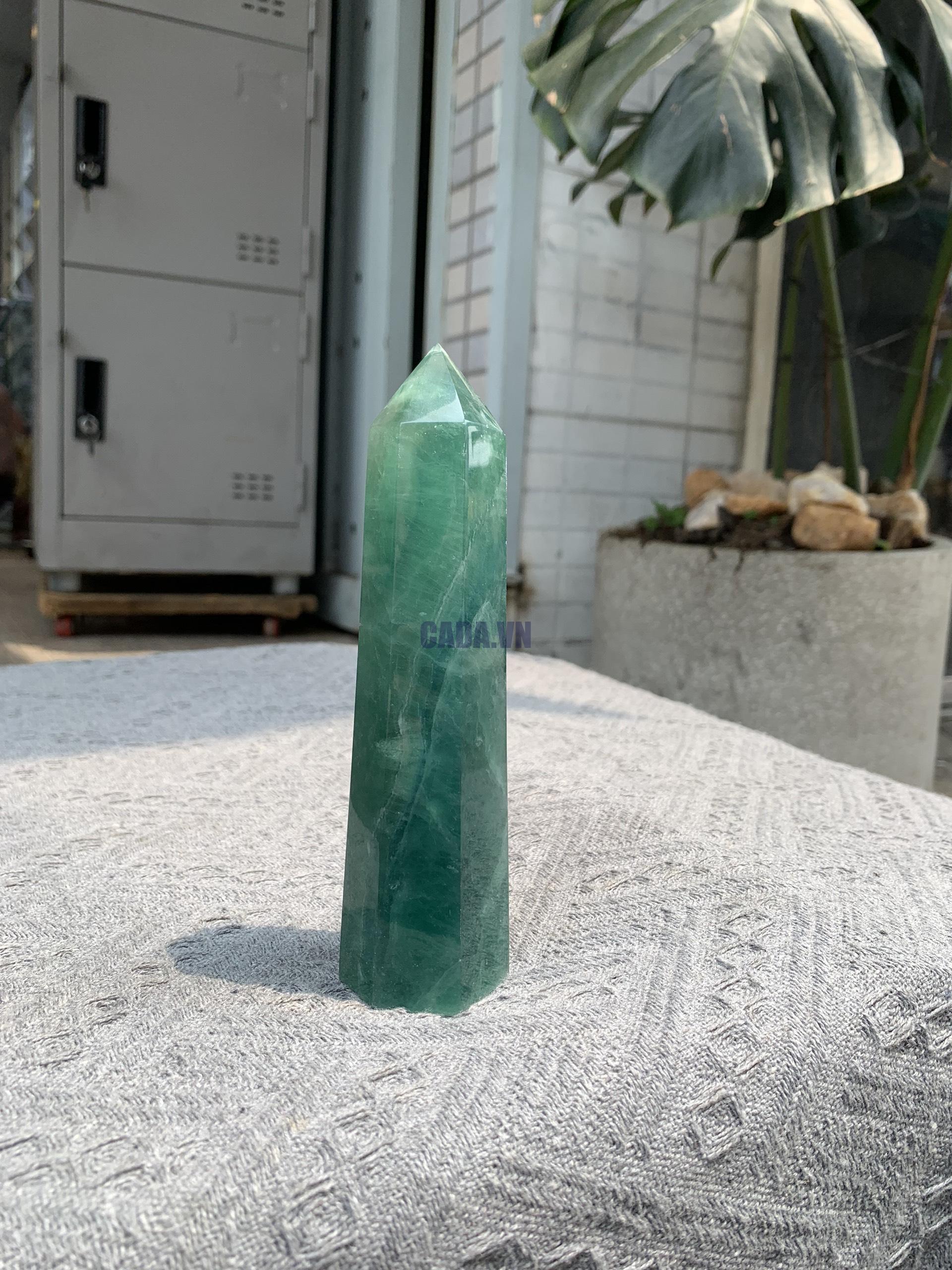 TRỤ ĐÁ FLUORITE MÀU XANH KT: 15,5*4CM, KL: 410GRAM (TF52)