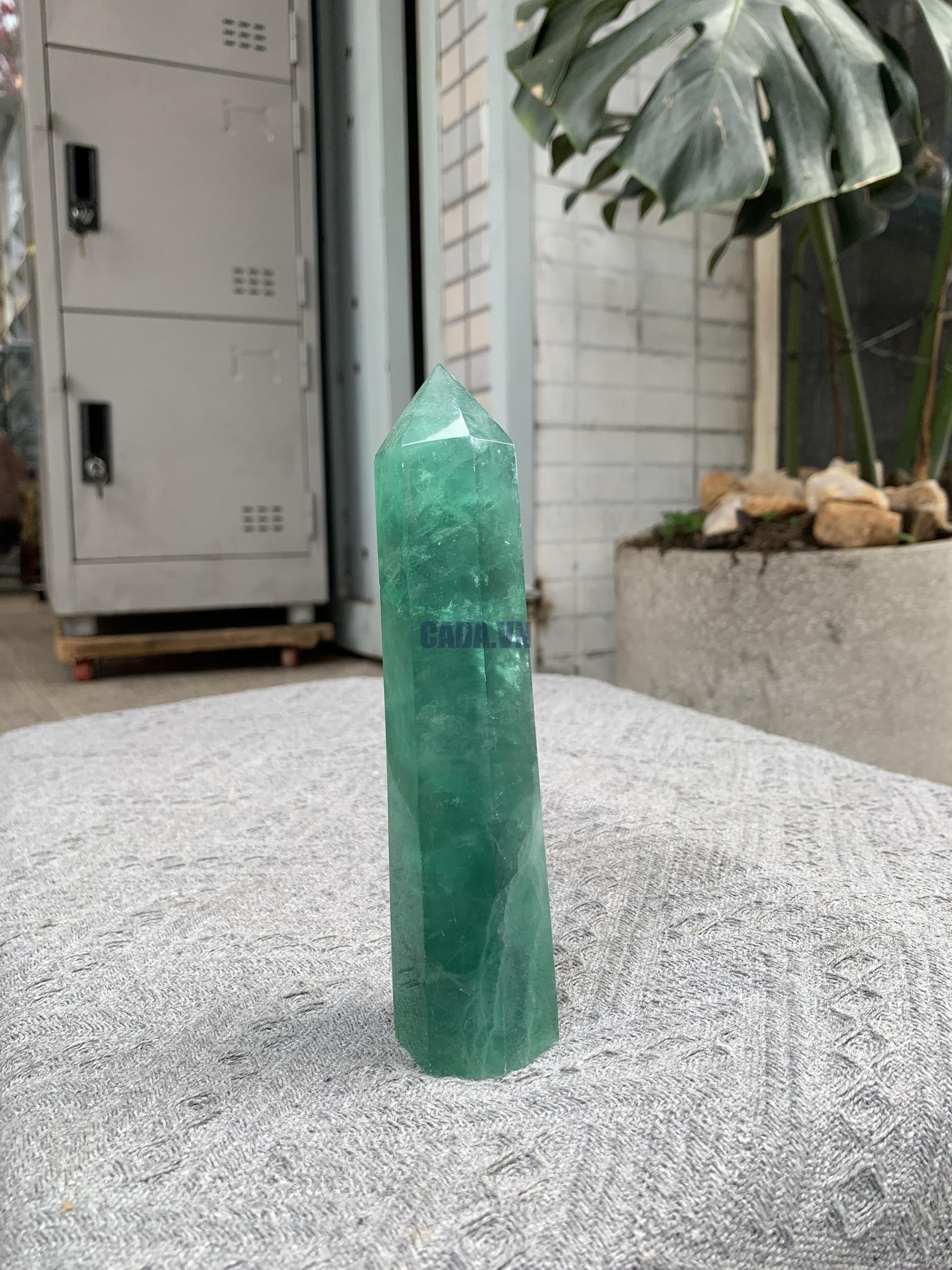 TRỤ ĐÁ FLUORITE MÀU XANH KT: 16*3,5CM, KL: 394GRAM (TF55) TRỤ ĐÁ FLUORITE MÀU XANH KT: 16*3,5CM, KL: 394GRAM (TF55)