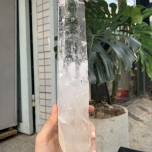 Trụ Thạch Anh Trắng trong – Clear Quartz Point, KL: 1,148KG (TTT235)