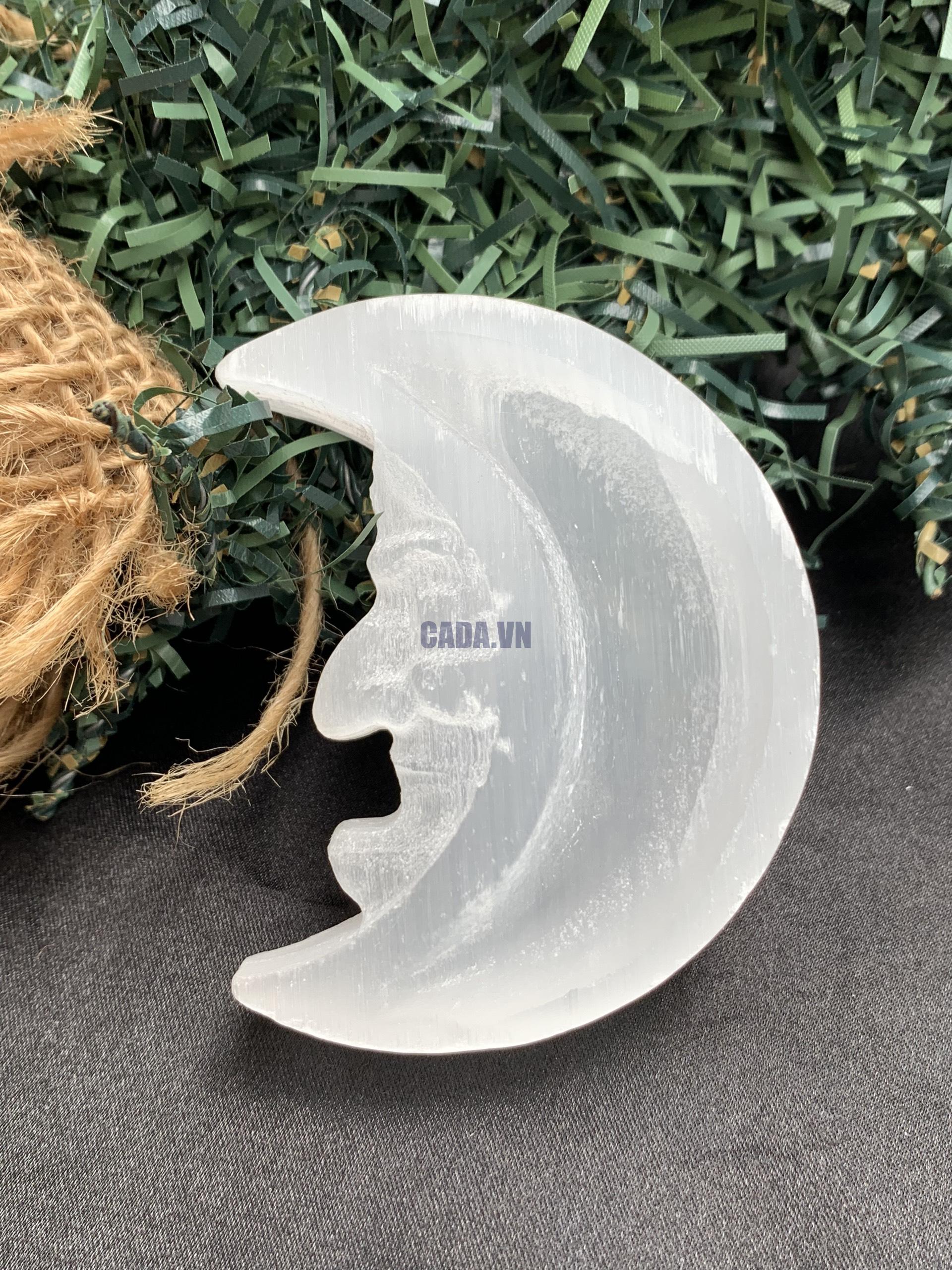 Moon Face Selenite | Đá trang trí, sưu tầm, healing | CADA DECOR