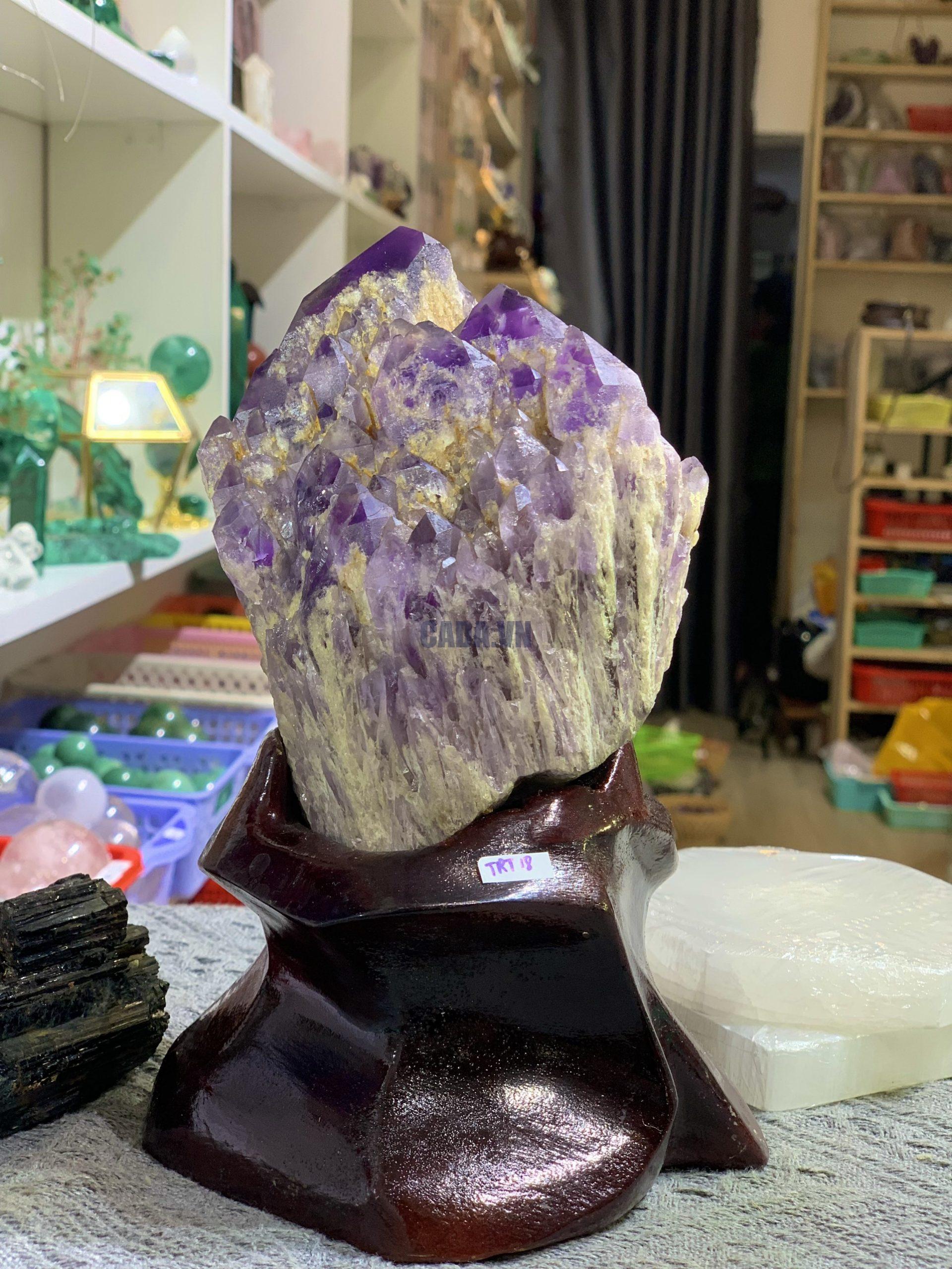 Thạch Anh Tím biến thể tháp – BAHIA AMETHYST BOUQUET (TRT18)