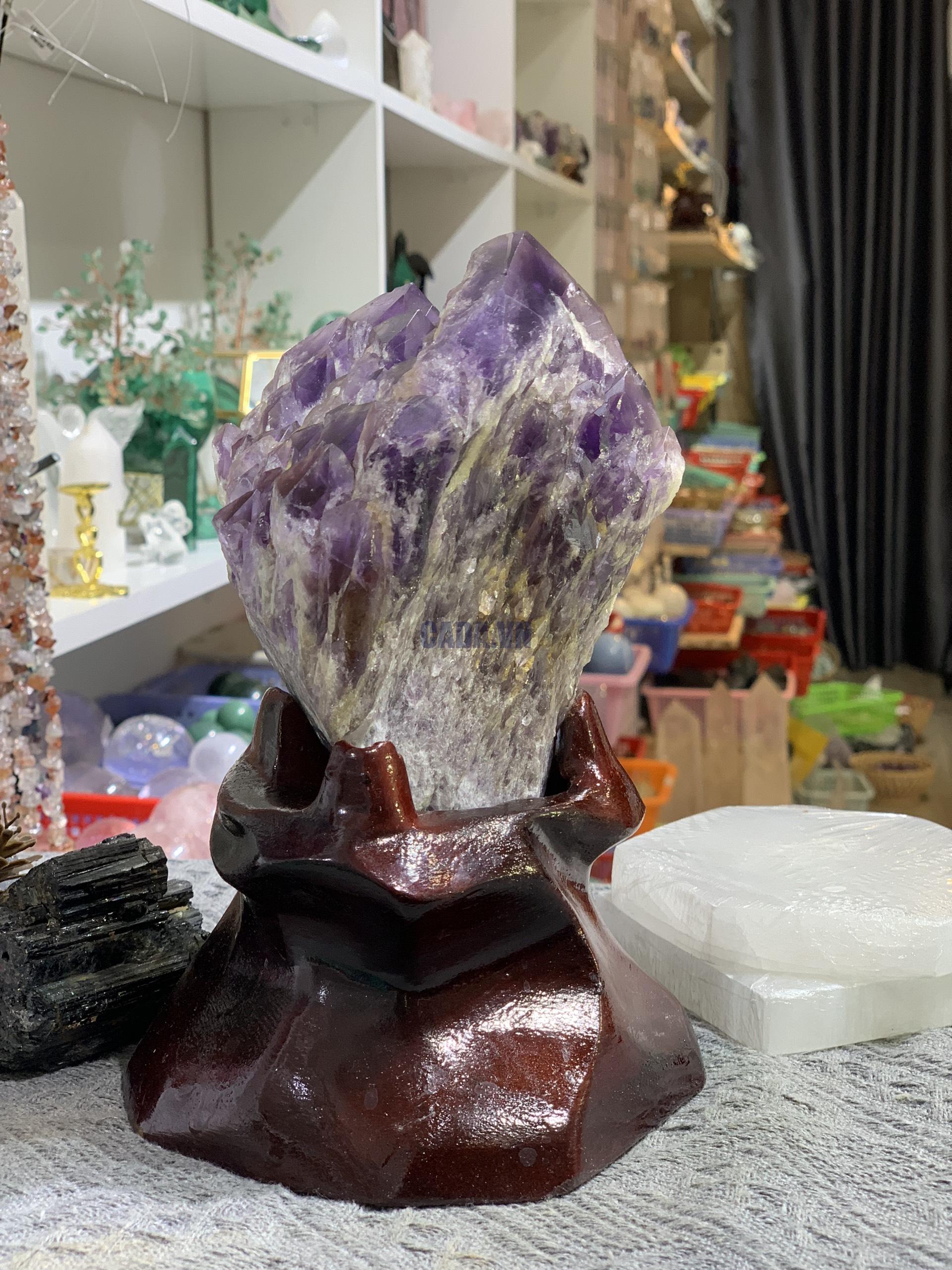 Thạch Anh Tím biến thể tháp – BAHIA AMETHYST BOUQUET (TRT18)
