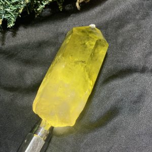 TRỤ THẠCH ANH VÀNG – KT: 15*6,5CM, KL: 0,756KG (TK100)