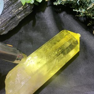TRỤ THẠCH ANH VÀNG – KT: 19*6CM, KL: 0,82KG (TK102)