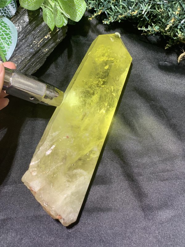 TRỤ THẠCH ANH VÀNG – KT: 23*5,5CM, KL: 1,158KG (TK105)
