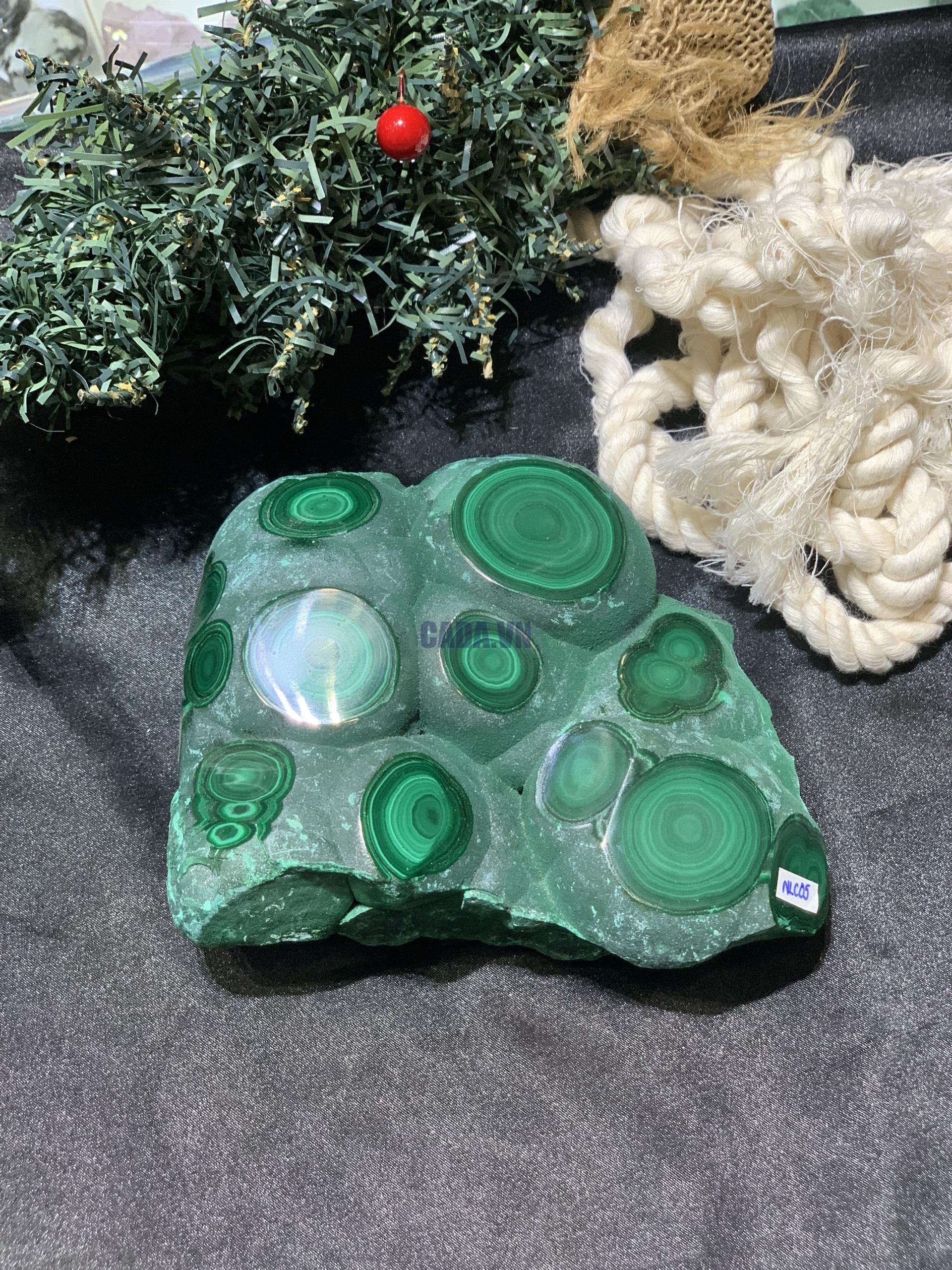 Nu Lông Công - Malachite (NLC05), KL: 1,54KG, KT: 13*10CM | CADA DECOR