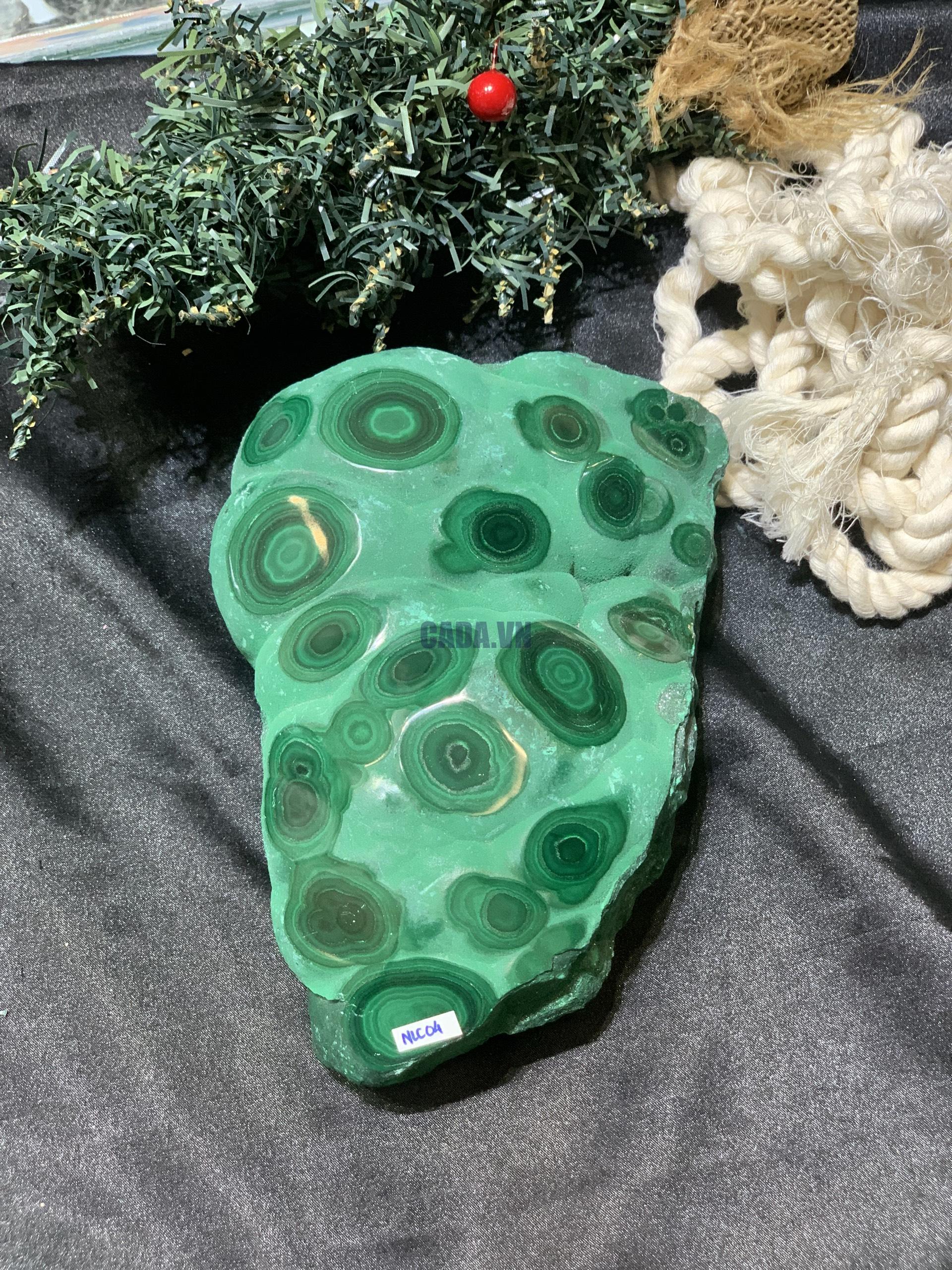 Nu Lông Công - Malachite (NLC04), KL: 2,156KG, KT: 18*12CM | CADA DECOR