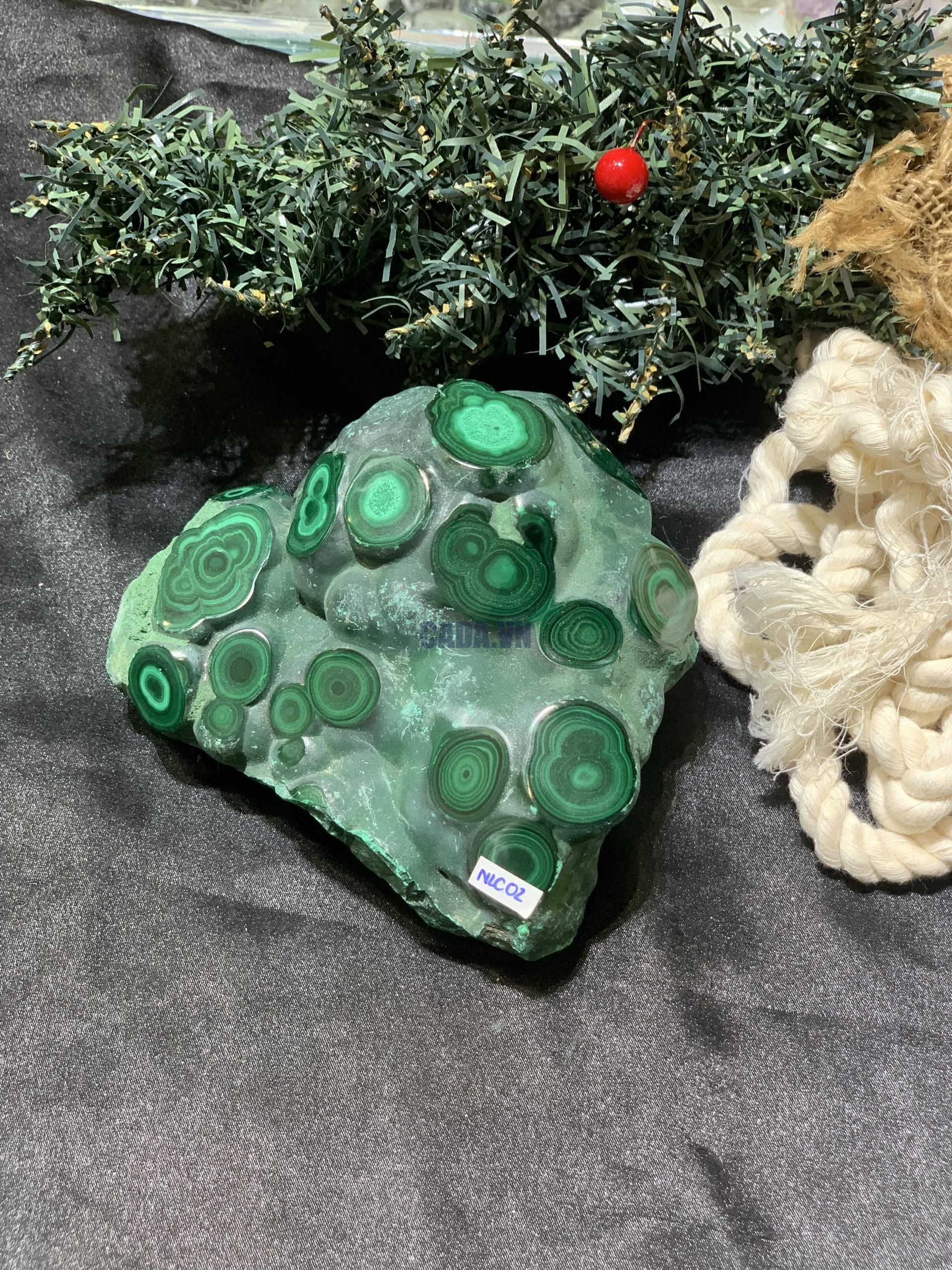 Nu Lông Công - Malachite (NLC02), KL: 1,378KG, KT: 13*10CM | CADA DECOR