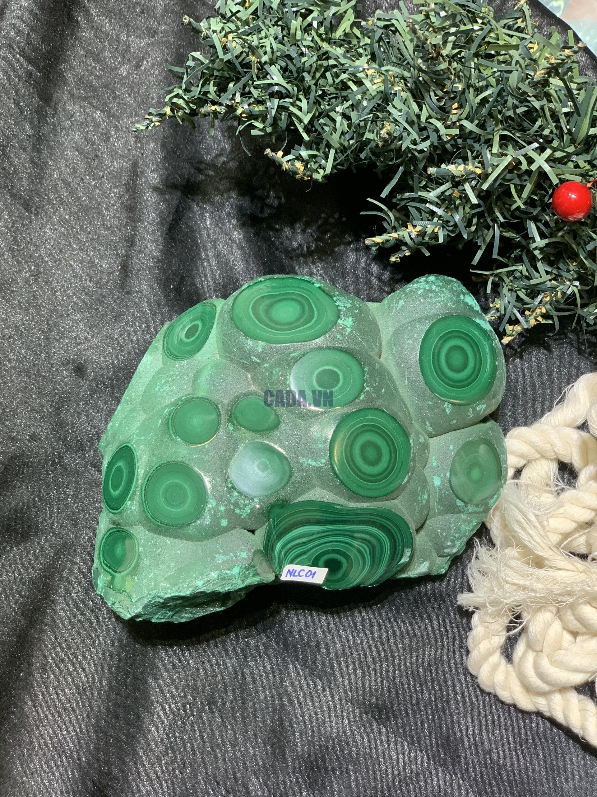 Nu Lông Công - Malachite (NLC01), KL: 1,408KG, KT: 15*10CM | CADA DECOR