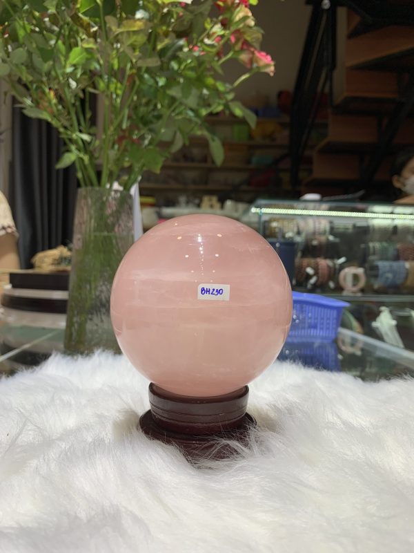 Bi cầu Thạch Anh Hồng sao – Rose Quartz Sphere (BH230), ĐK: 9,5CM, KL: 1,328KG