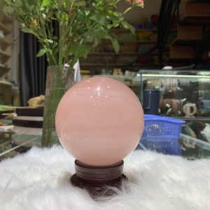 Bi cầu Thạch Anh Hồng sao – Rose Quartz Sphere (BH230), ĐK: 9,5CM, KL: 1,328KG