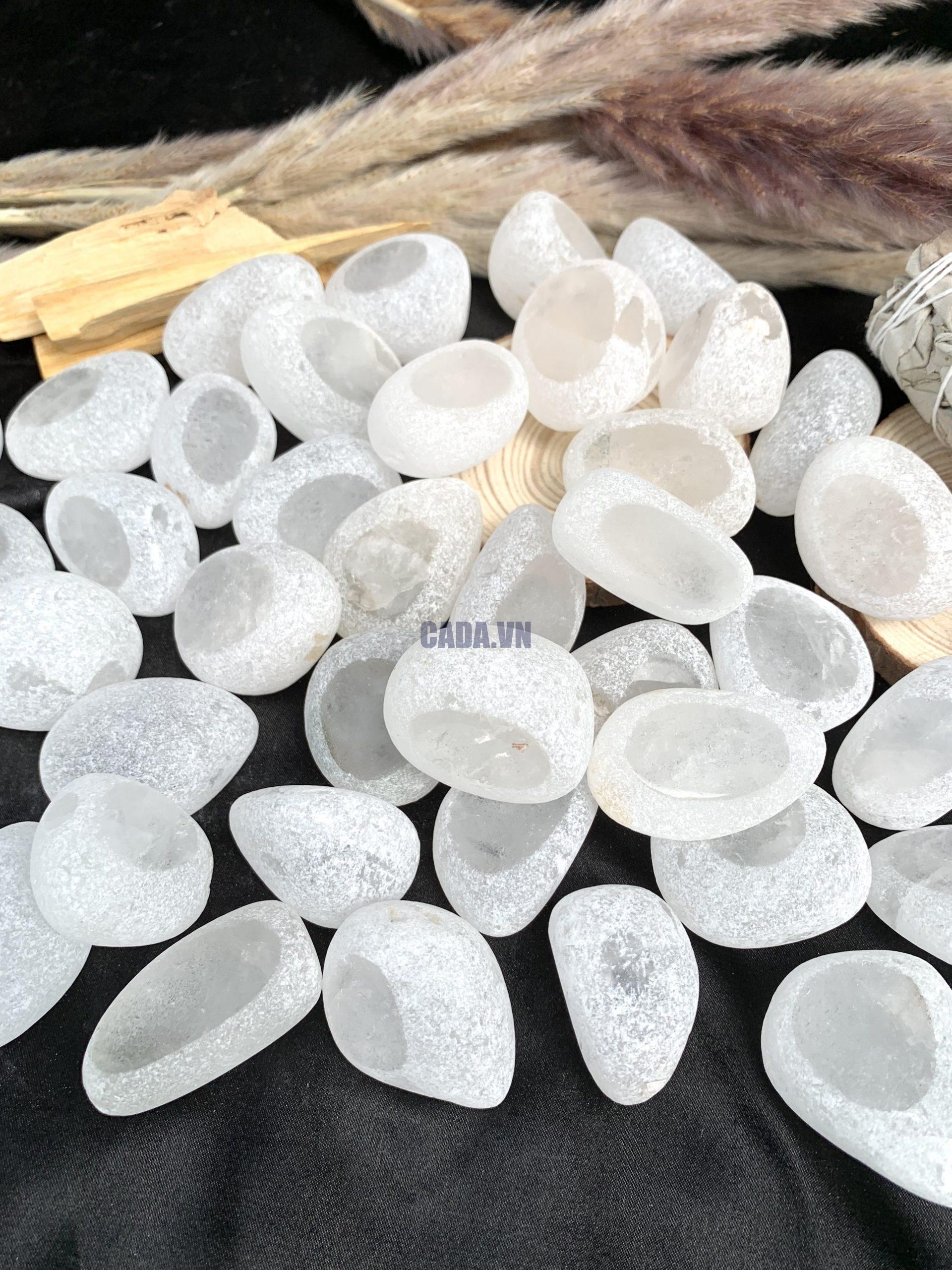 Seer stone clear quartz | CADA DECOR
