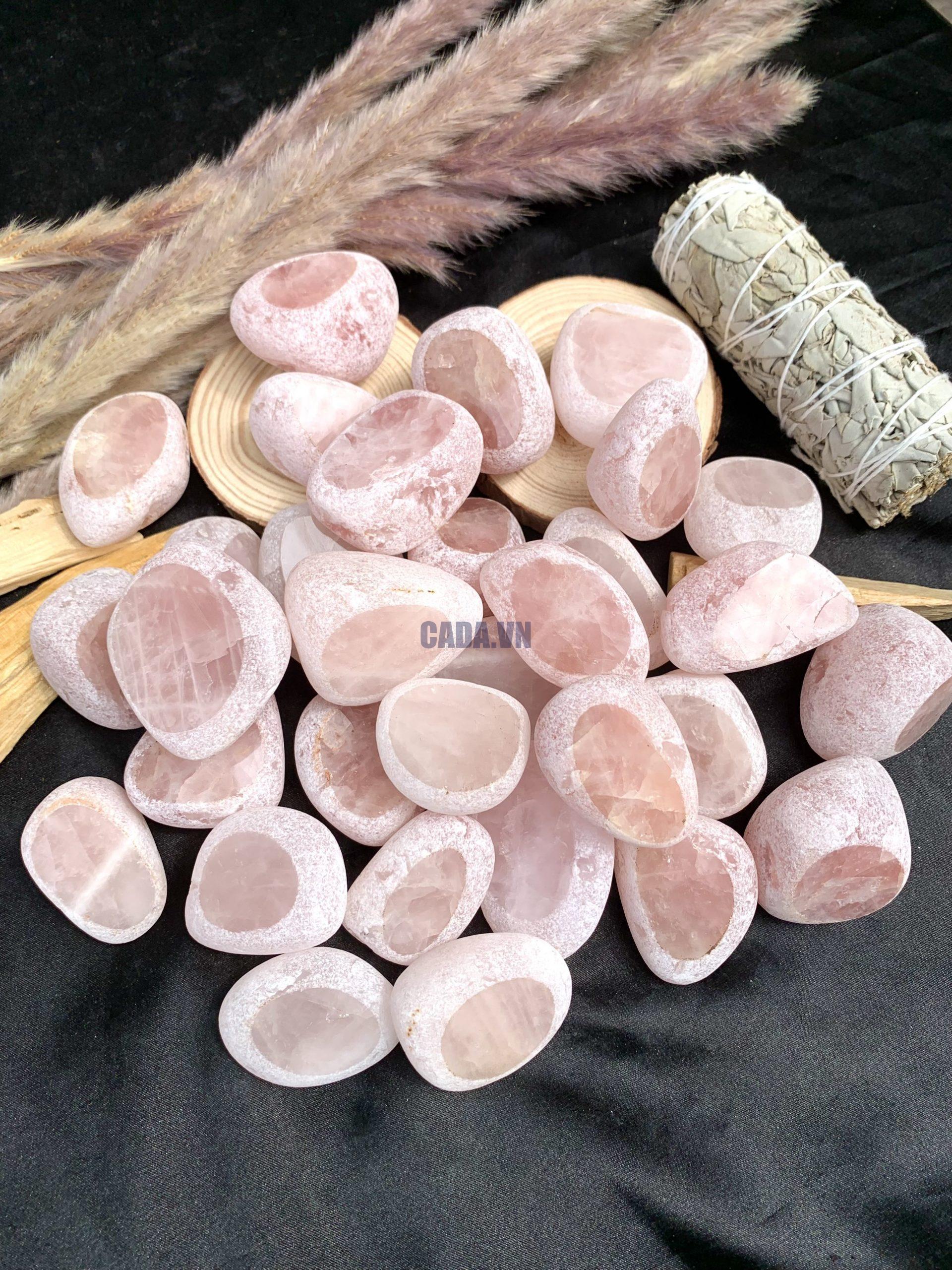 Seer stone rose quartz | CADA DECOR