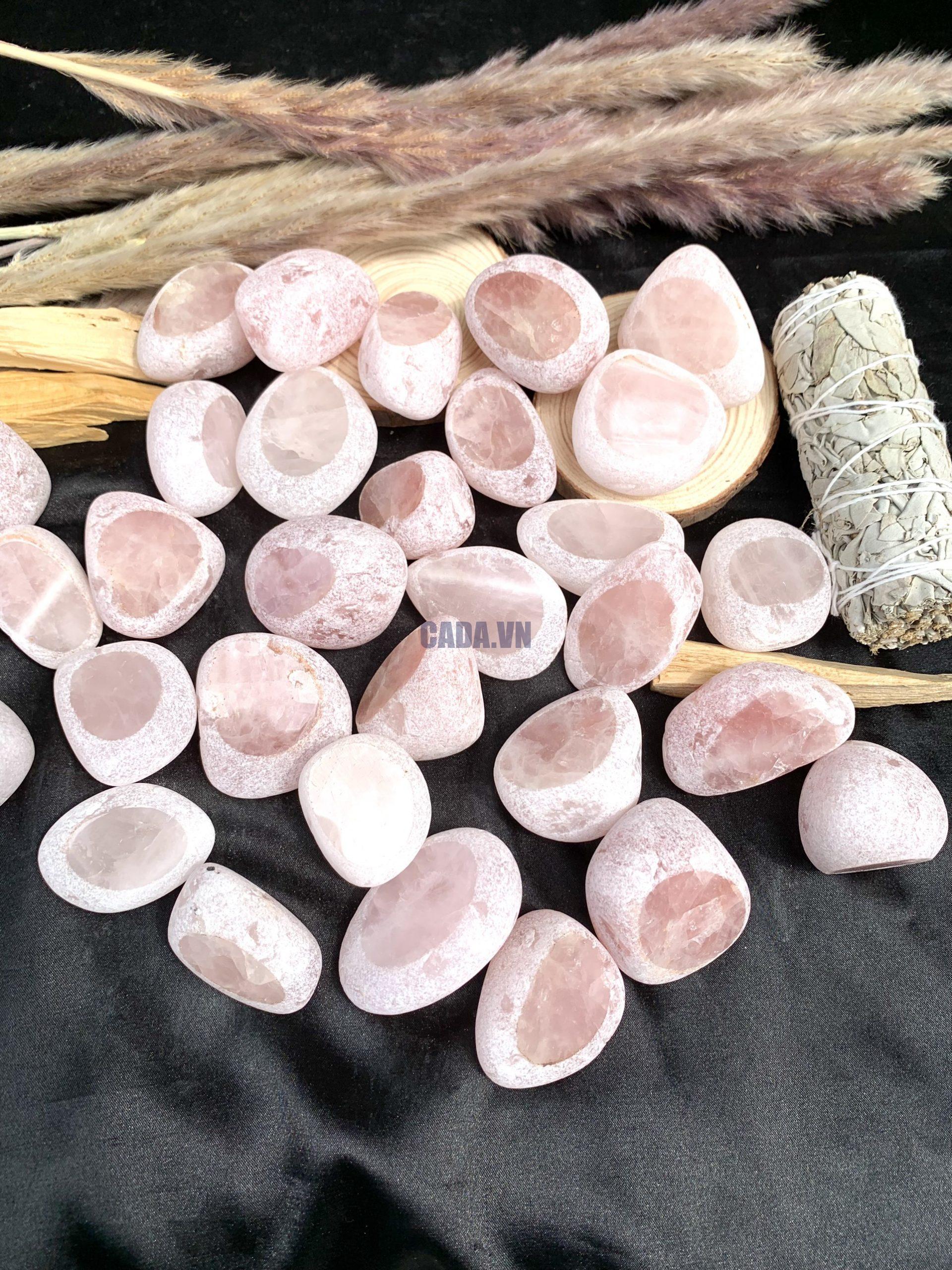 Seer stone rose quartz | CADA DECOR