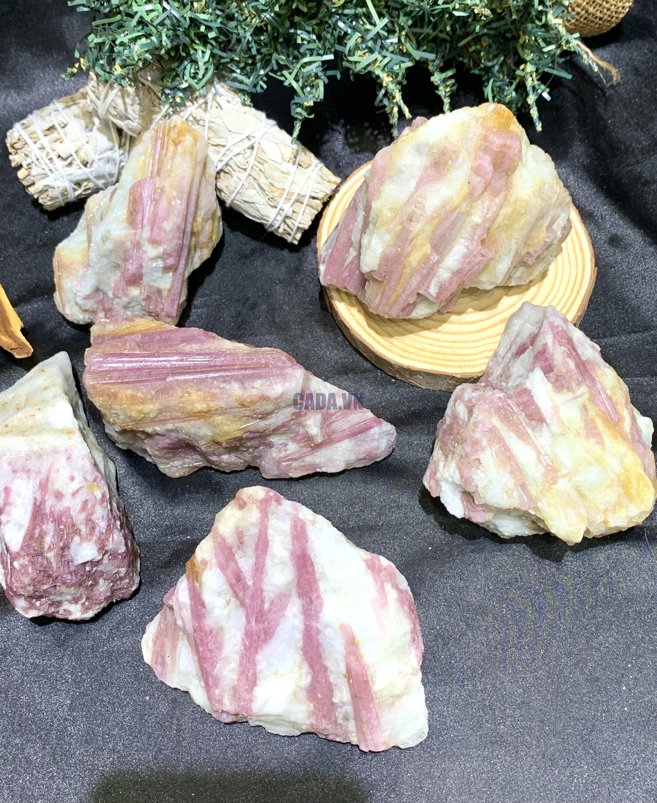 Pink Tourmaline raw | CADA DECOR