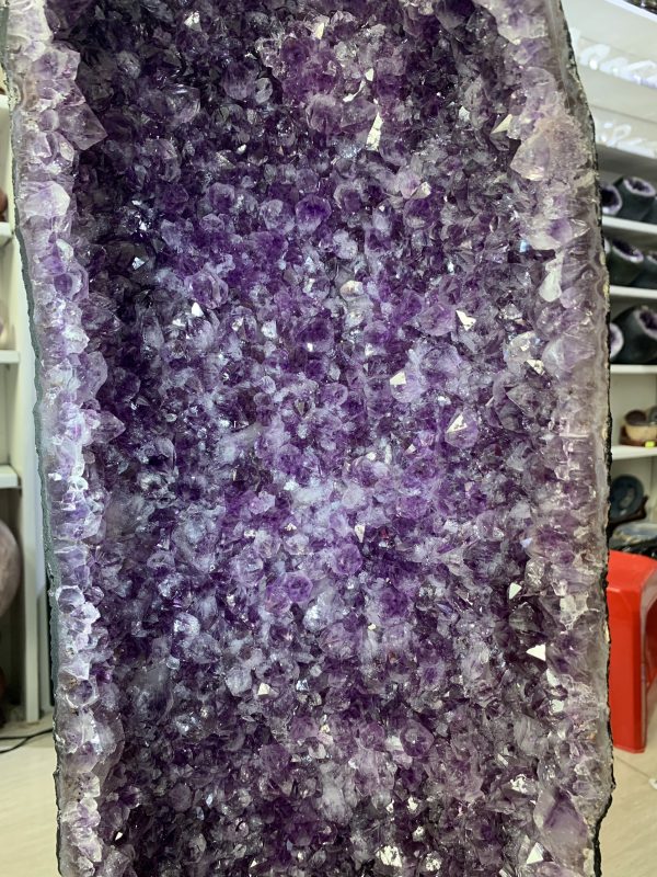 ĐỘNG THẠCH ANH TÍM BRAZIL (T229), KL: 47,2KG – KT: 94*24*22CM | CADA DECOR