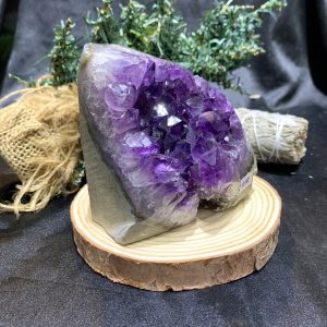HỐC THẠCH ANH TÍM URUGUAY NHỎ – KL: 736GRAM (TU168)