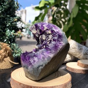 HỐC THẠCH ANH TÍM URUGUAY NHỎ – KL: 844GRAM (TU167)