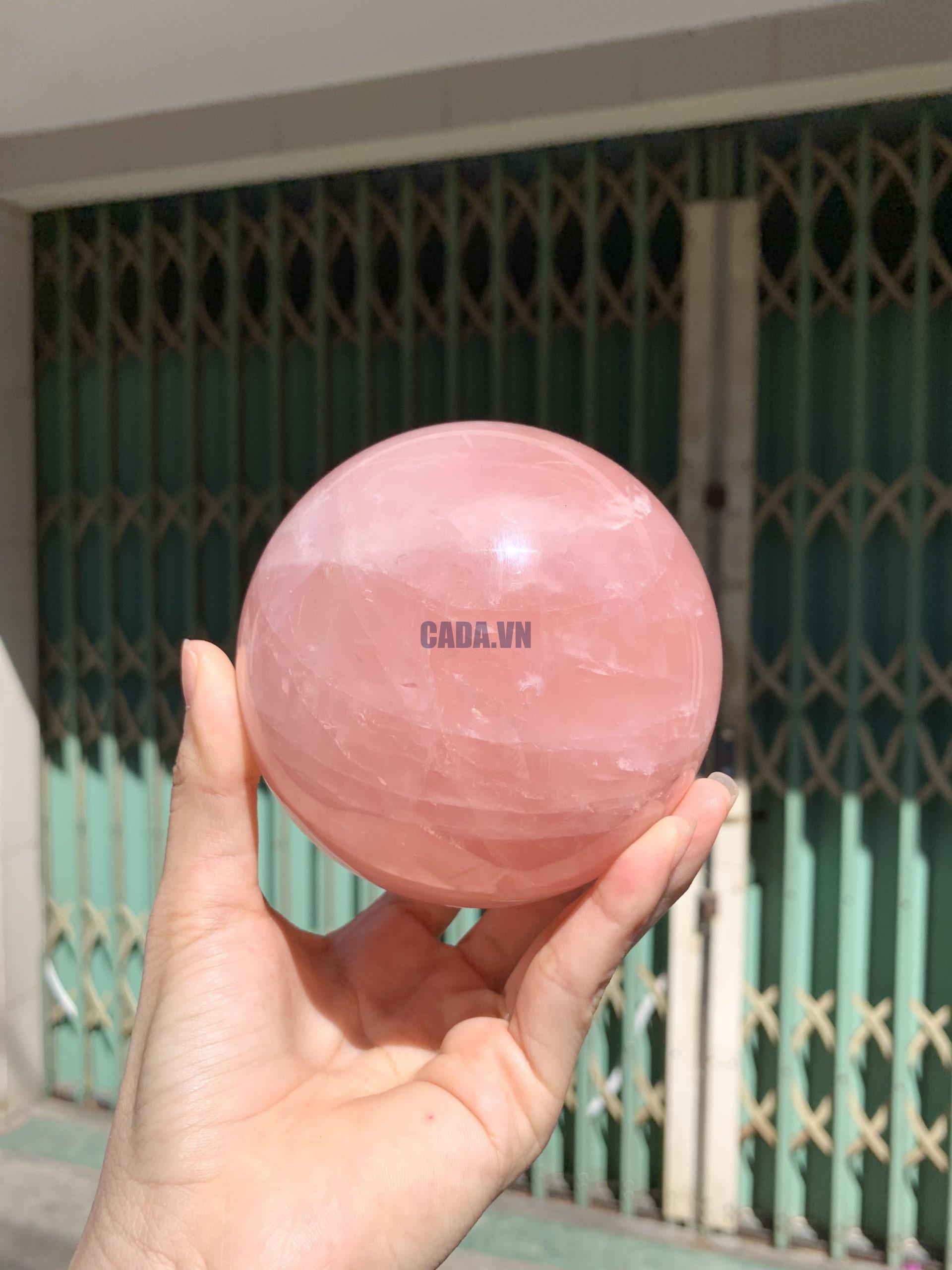 Bi cầu Thạch Anh Hồng sao – Rose Quartz Sphere (BH228), ĐK: 9,3CM, KL: 1,204KG