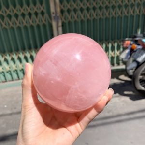 Bi cầu Thạch Anh Hồng sao – Rose Quartz Sphere (BH225), ĐK: 8,9CM, KL: 1,026KG