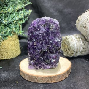 HỐC THẠCH ANH TÍM URUGUAY NHỎ – KL: 238GRAM (TU161)