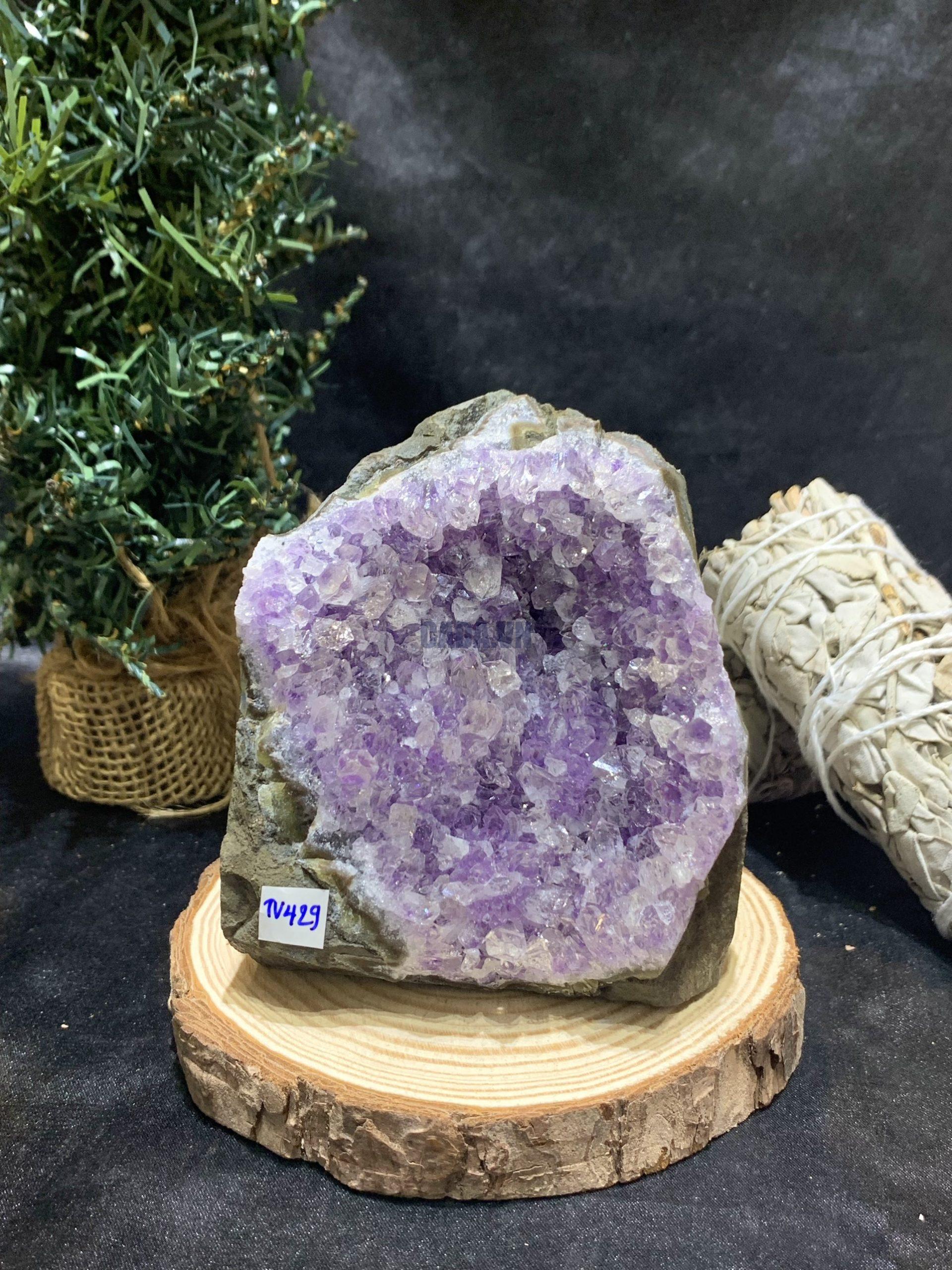 HỐC THẠCH ANH TÍM NHỎ – SMALL AMETHYST GEODE (TV429), KL: 0,686KG, KT: 8*9,5CM