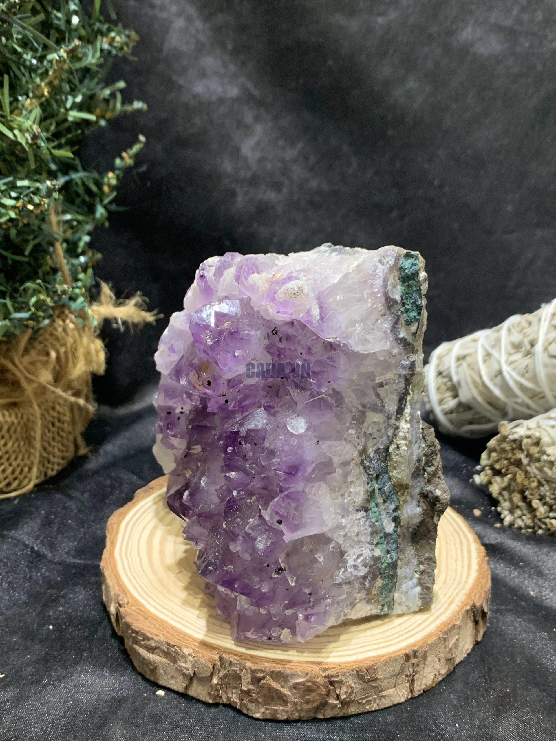 HỐC THẠCH ANH TÍM NHỎ – SMALL AMETHYST GEODE (TV418), KL: 0,634KG, KT: 9*9,5CM