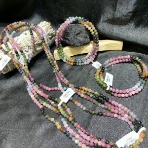 Vòng tay 3 quấn Tourmaline | CADA DECOR