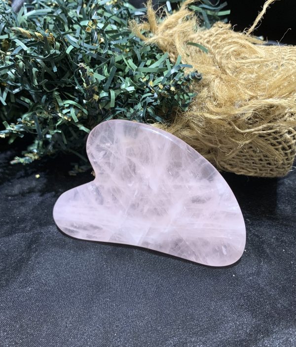 Gua Sha Thạch Anh Hồng | CADA DECOR