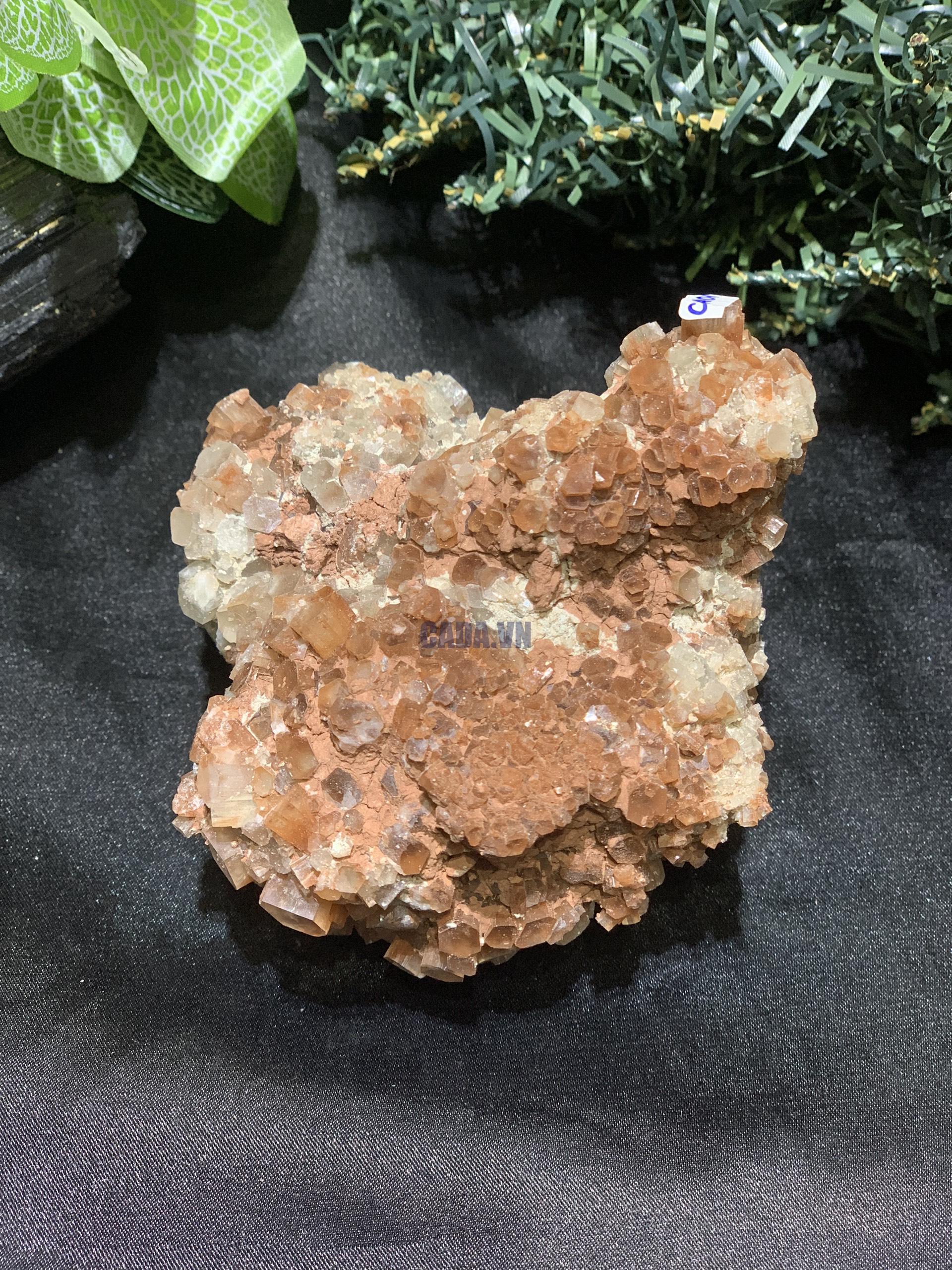 CỤM TINH THỂ ARAGONITE – KT: 10*8CM, KL: 0,49KG (CA01)