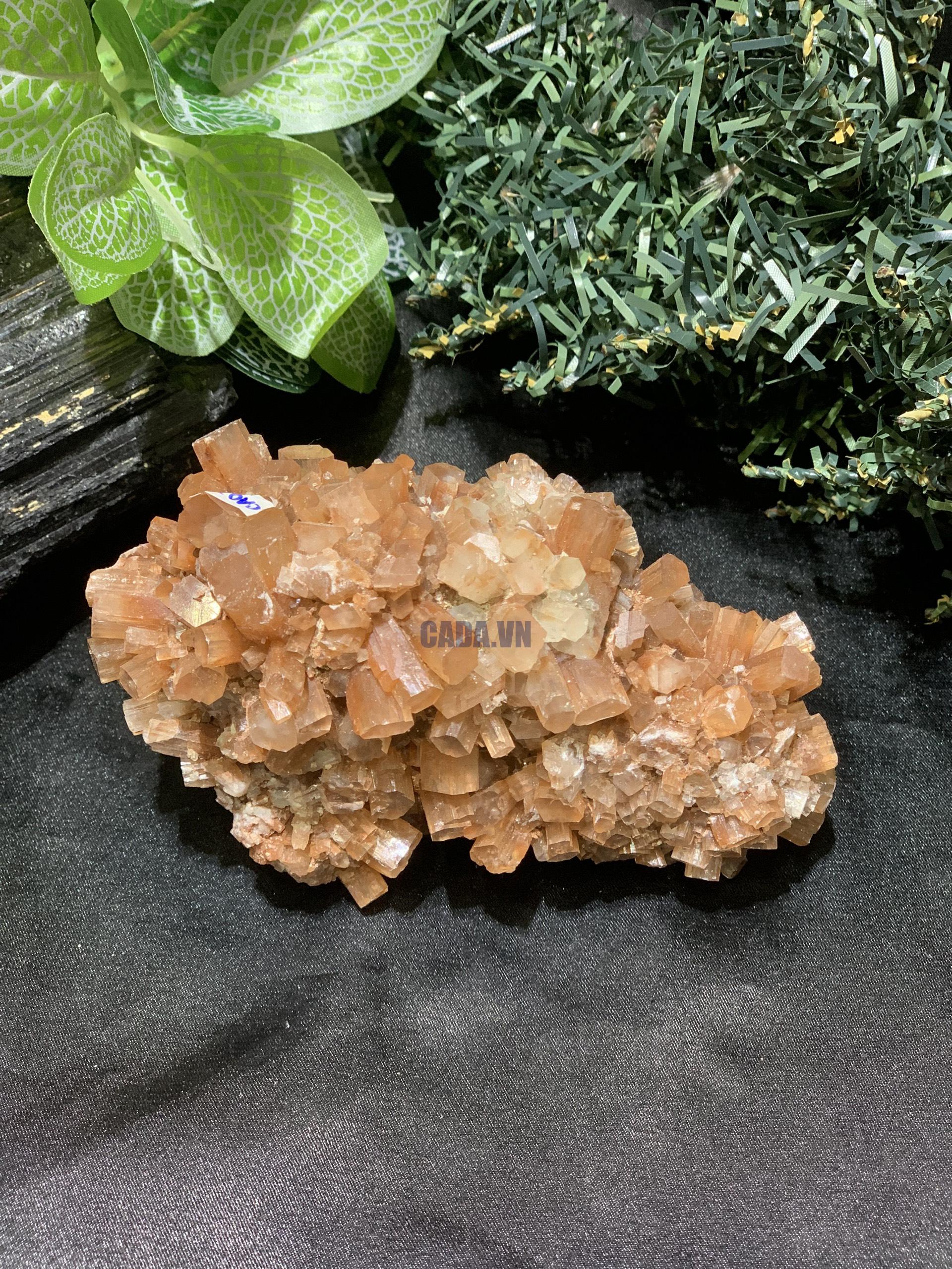 CỤM TINH THỂ ARAGONITE – KT: 13*7CM, KL: 0,508KG (CA02)