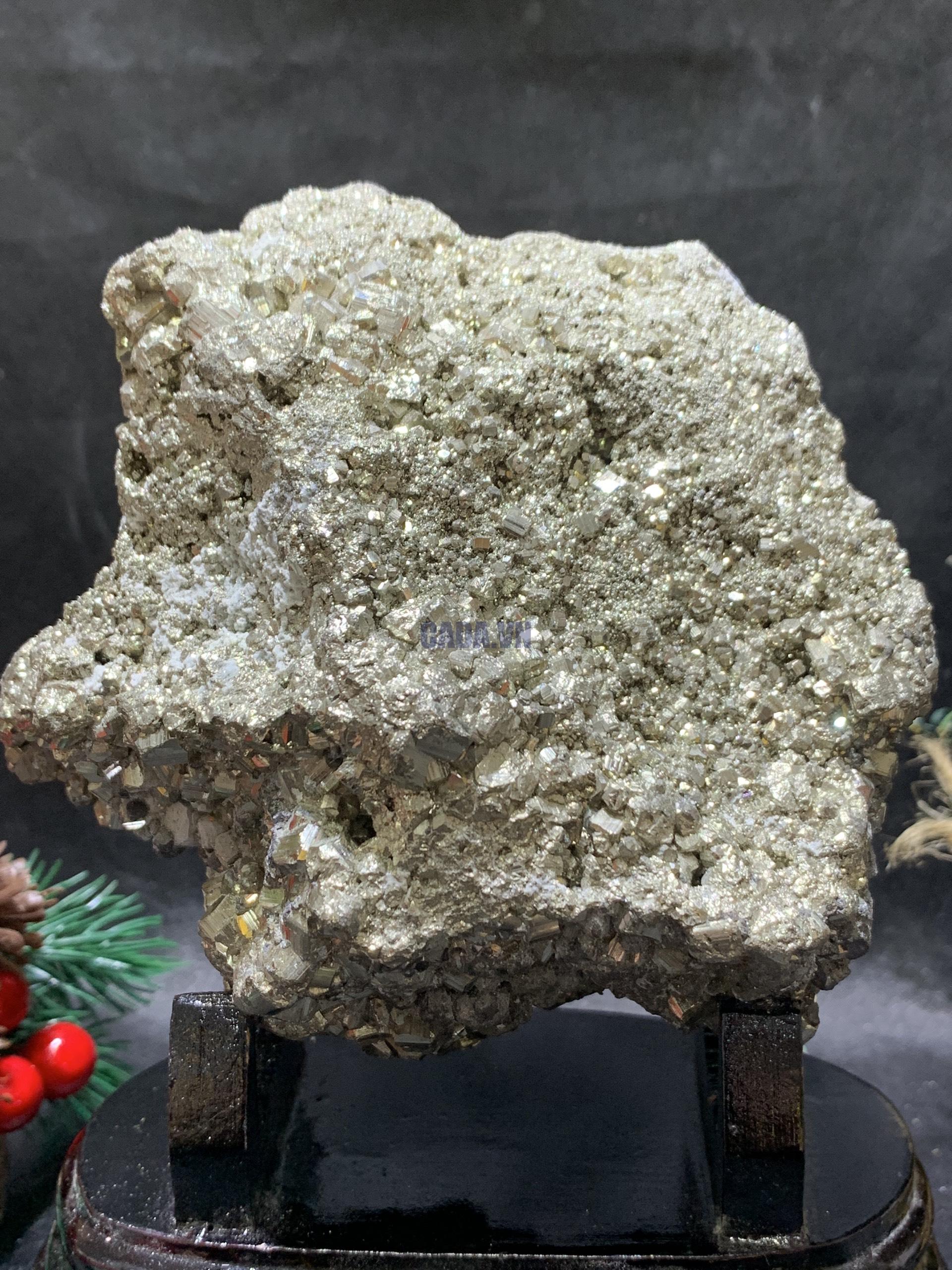 TINH THỂ VÀNG GĂM – Pyrite (TVG03), KL: 1.37KG