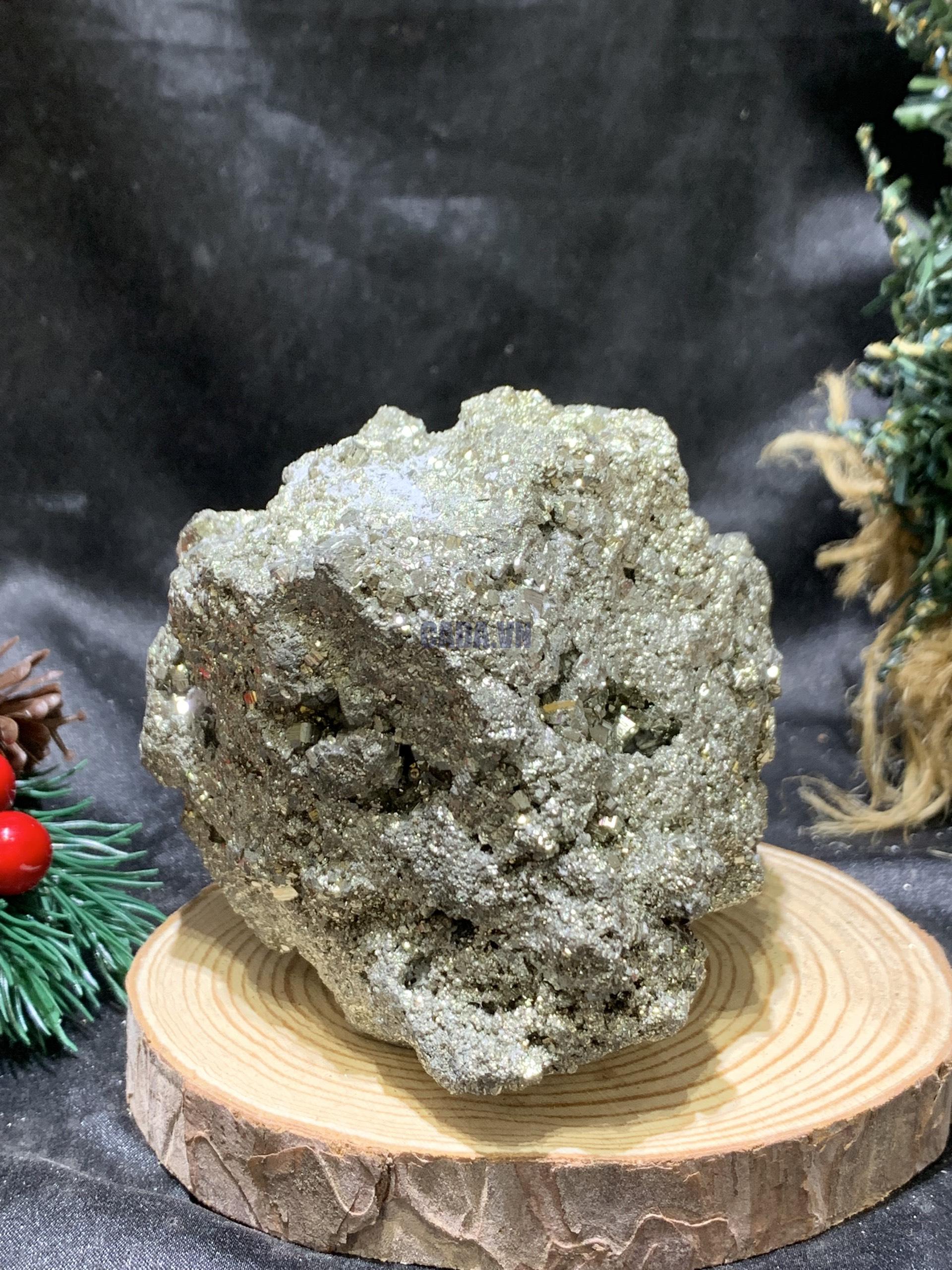 TINH THỂ VÀNG GĂM – Pyrite (TVG11), KL: 1.24KG