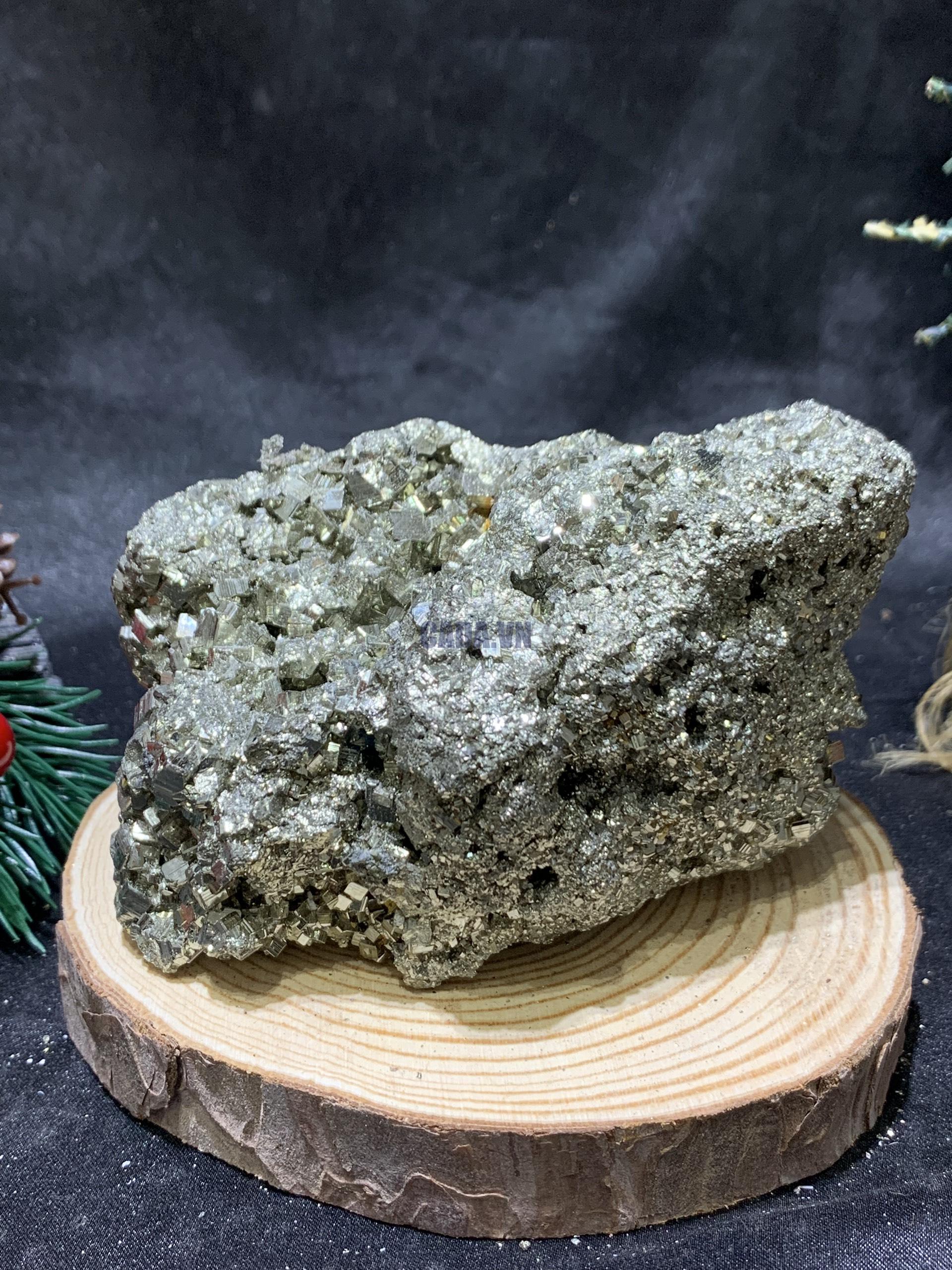 TINH THỂ VÀNG GĂM – Pyrite (TVG15), KL: 0.84KG