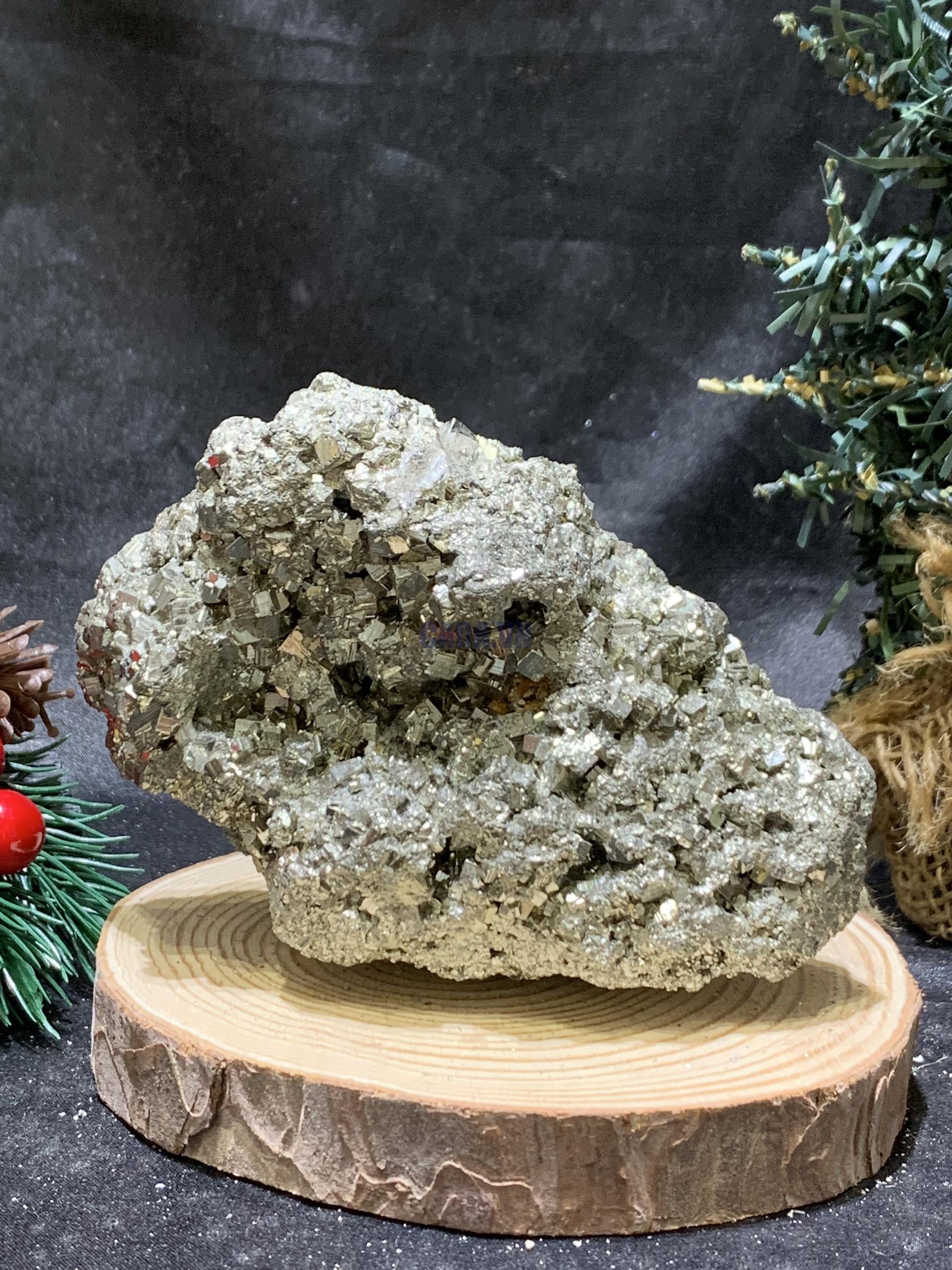 TINH THỂ VÀNG GĂM – Pyrite (TVG15), KL: 0.84KG