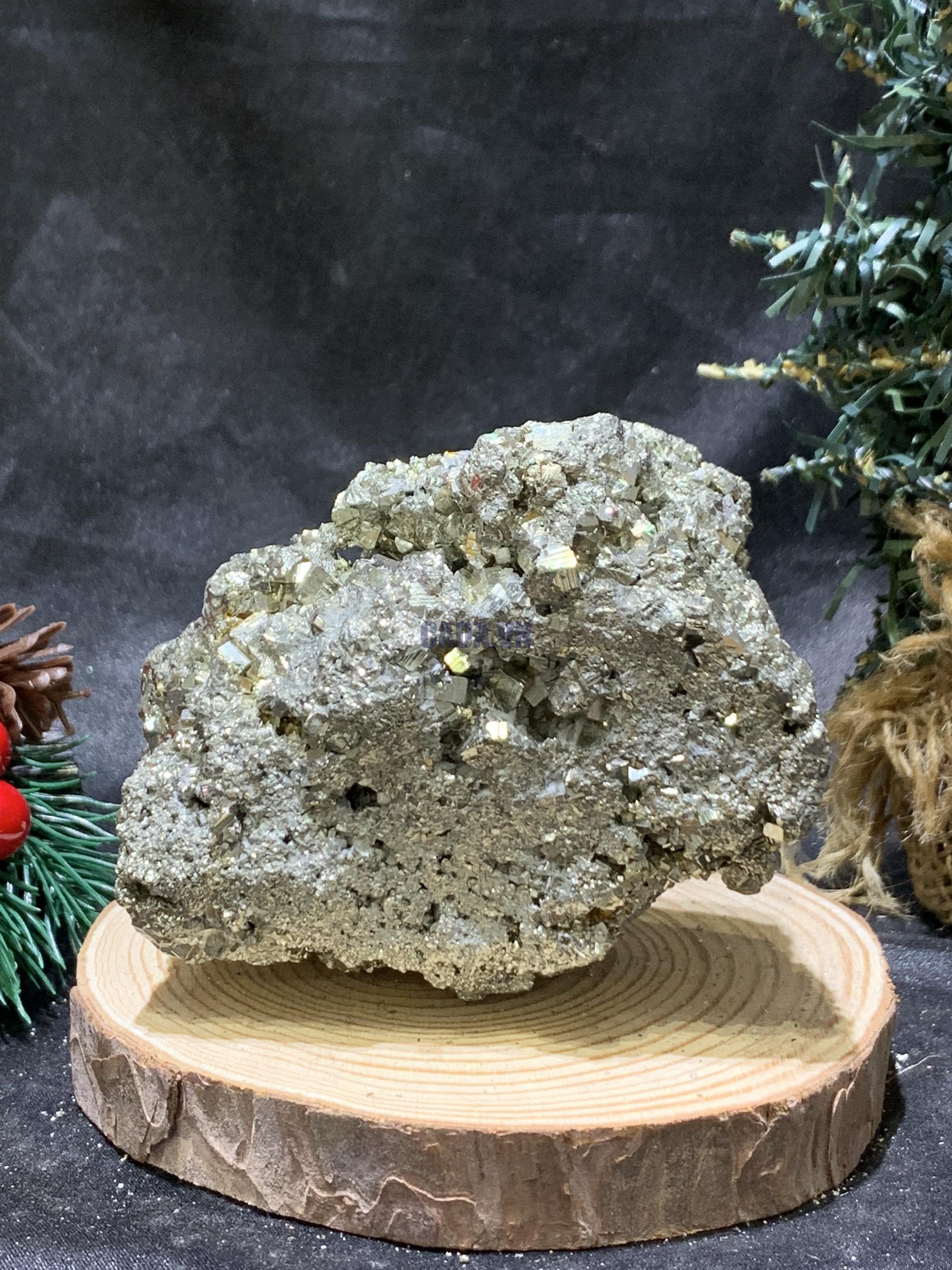 TINH THỂ VÀNG GĂM – Pyrite (TVG15), KL: 0.84KG