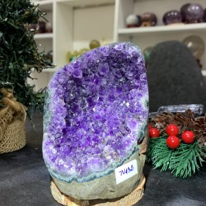 HỐC THẠCH ANH TÍM NHỎ – SMALL AMETHYST GEODE (TV432), KL: 0,63KG, KT: 12*8,5CM