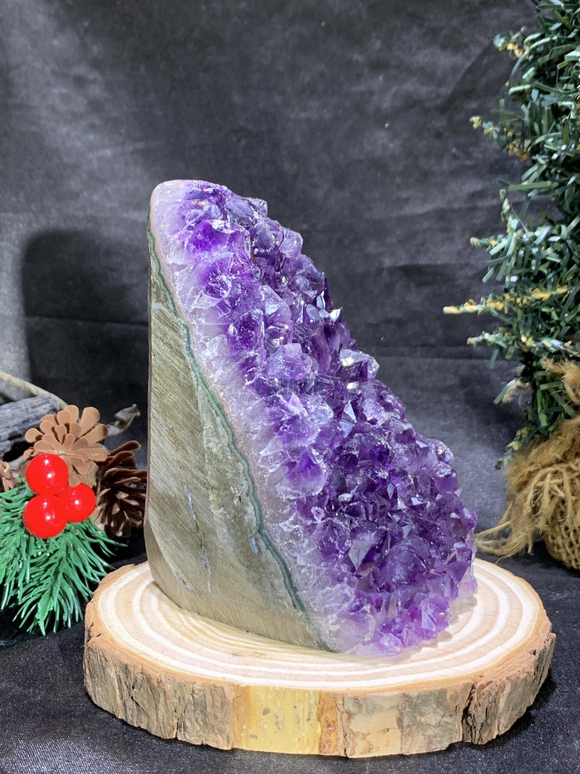 HỐC THẠCH ANH TÍM NHỎ – SMALL AMETHYST GEODE (TV446), KL: 0,715KG, KT: 13*6,5CM