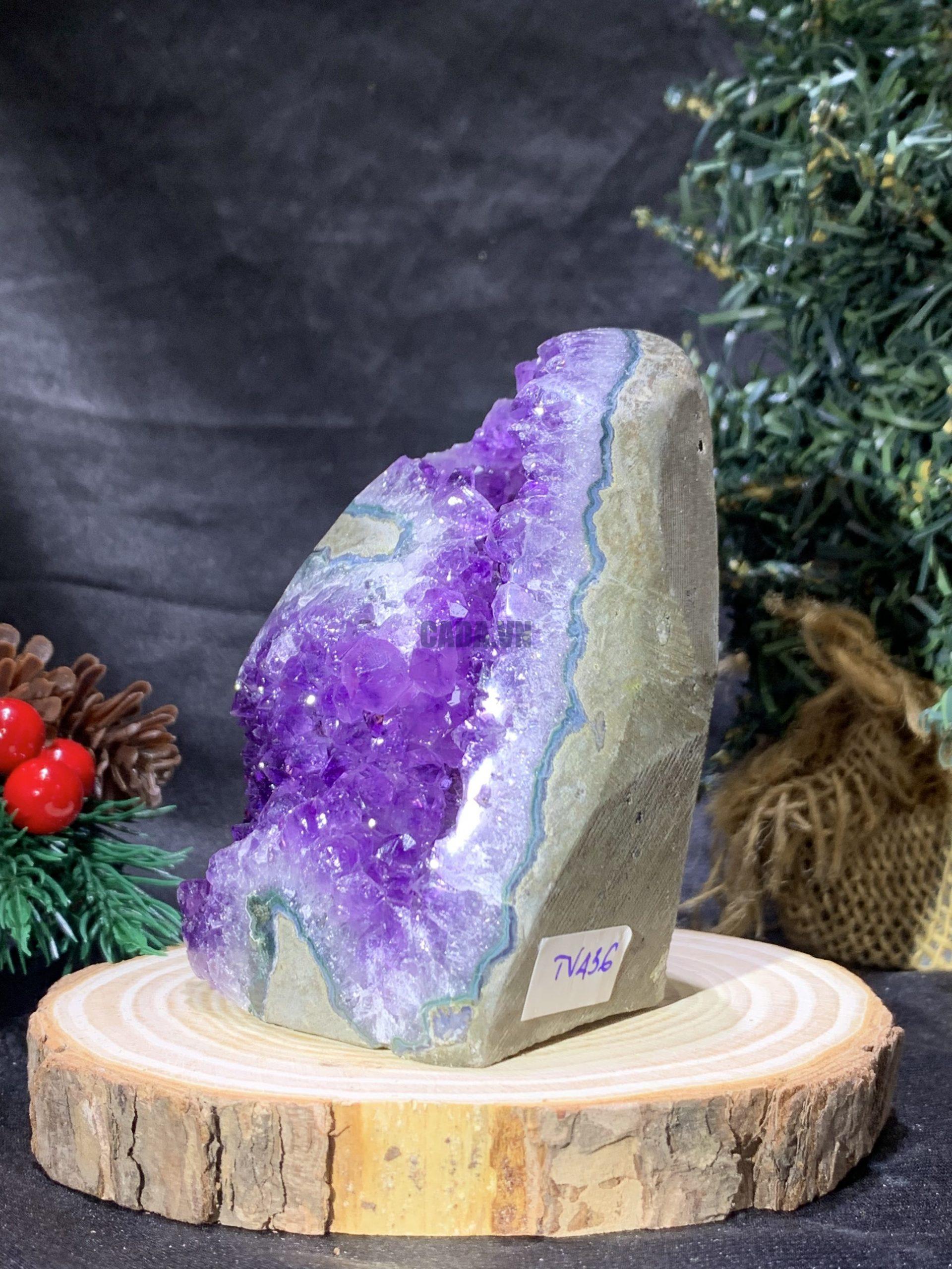 HỐC THẠCH ANH TÍM NHỎ – SMALL AMETHYST GEODE (TV436), KL: 0,44KG, KT: 11*7,5CM