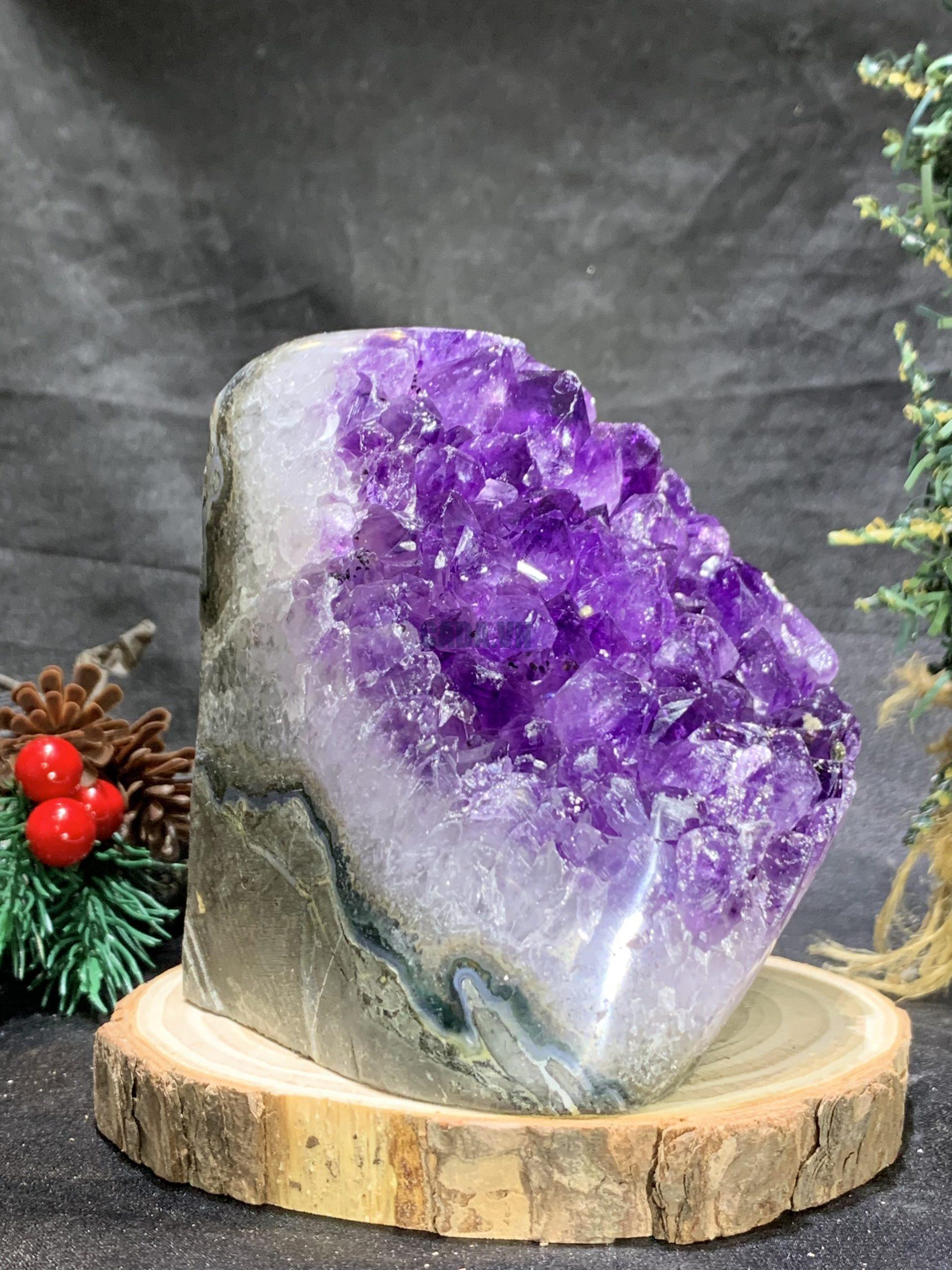 HỐC THẠCH ANH TÍM NHỎ – SMALL AMETHYST GEODE (TV449), KL: 1,19KG, KT: 12*9CM