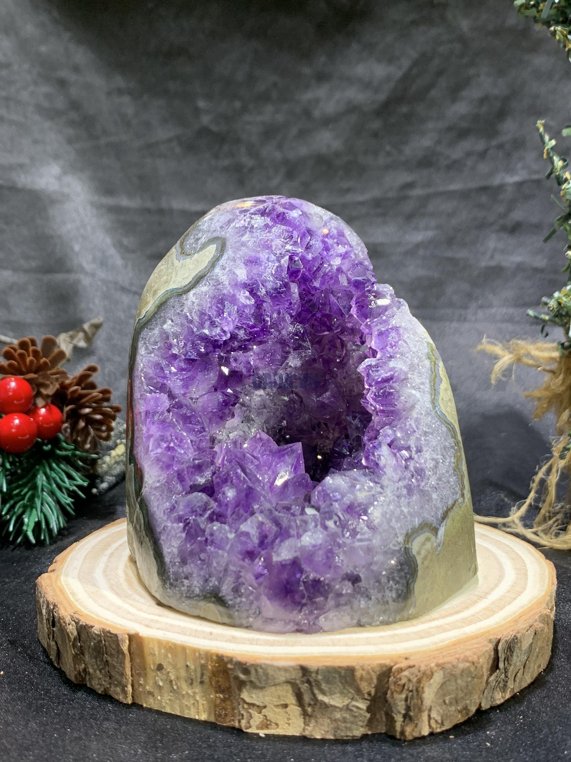 HỐC THẠCH ANH TÍM NHỎ – SMALL AMETHYST GEODE (TV434), KL: 0,44KG, KT: 11*8CM