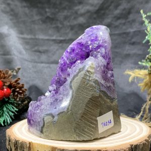 HỐC THẠCH ANH TÍM NHỎ – SMALL AMETHYST GEODE (TV434), KL: 0,44KG, KT: 11*8CM