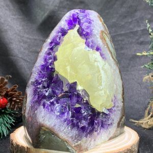 HỐC THẠCH ANH TÍM NHỎ – SMALL AMETHYST GEODE (TV437), KL: 1,18KG, KT: 14*9CM