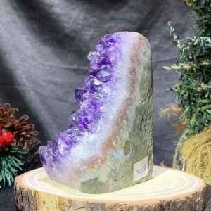 HỐC THẠCH ANH TÍM NHỎ – SMALL AMETHYST GEODE (TV438), KL: 0,385KG, KT: 9*5CM