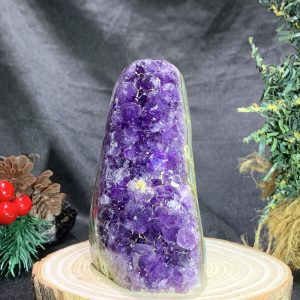HỐC THẠCH ANH TÍM NHỎ – SMALL AMETHYST GEODE (TV468), KL: 0,485KG, KT: 11*4CM