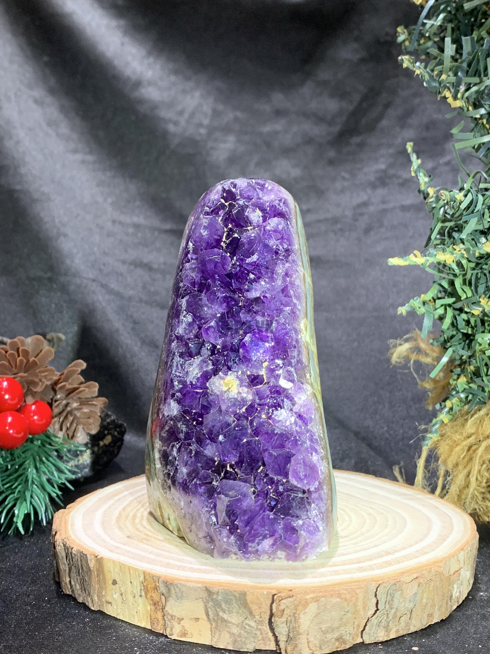 HỐC THẠCH ANH TÍM NHỎ – SMALL AMETHYST GEODE (TV468), KL: 0,485KG, KT: 11*4CM