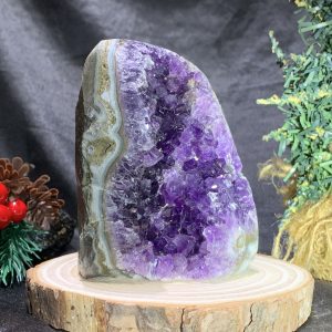HỐC THẠCH ANH TÍM NHỎ – SMALL AMETHYST GEODE (TV454), KL: 0,57KG, KT: 9,5*7CM
