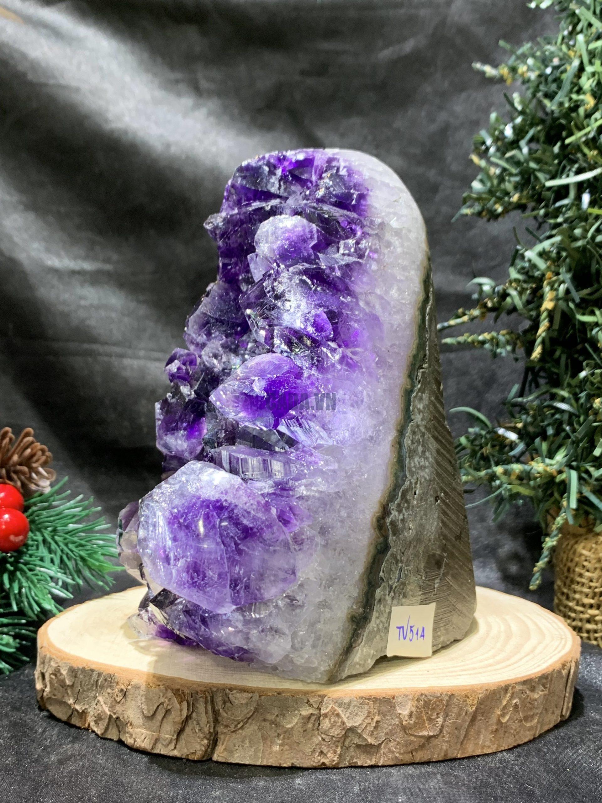 HỐC THẠCH ANH TÍM NHỎ – SMALL AMETHYST GEODE (TV514), KL: 1,255KG, KT: 13*9CM