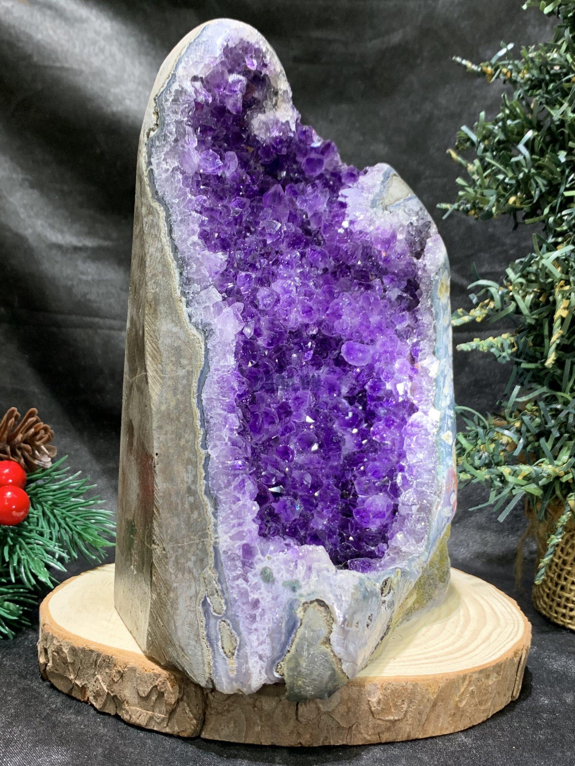 HỐC THẠCH ANH TÍM NHỎ – SMALL AMETHYST GEODE (TV499), KL: 1,625KG, KT: 17,8*9CM